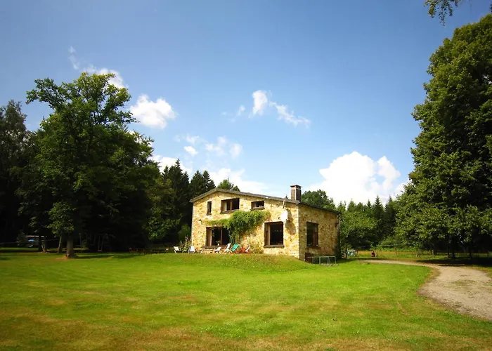 Holiday home Rustic Retreat In Houvegne