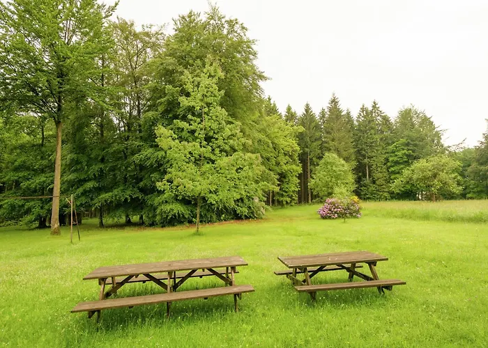 Holiday home Rustic Retreat In Houvegne